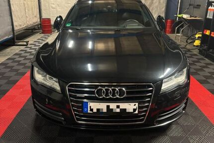 Audi A7 149.000 km 23.900 &euro; Duisburg 47137
