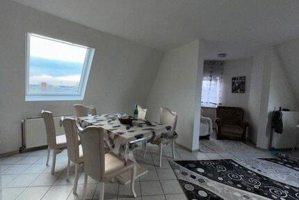 Wohnung Duisburg Duisburg-Mitte - 5 Zimmer, 140 m&sup2;, 1.500&euro; | Angebot:26421993