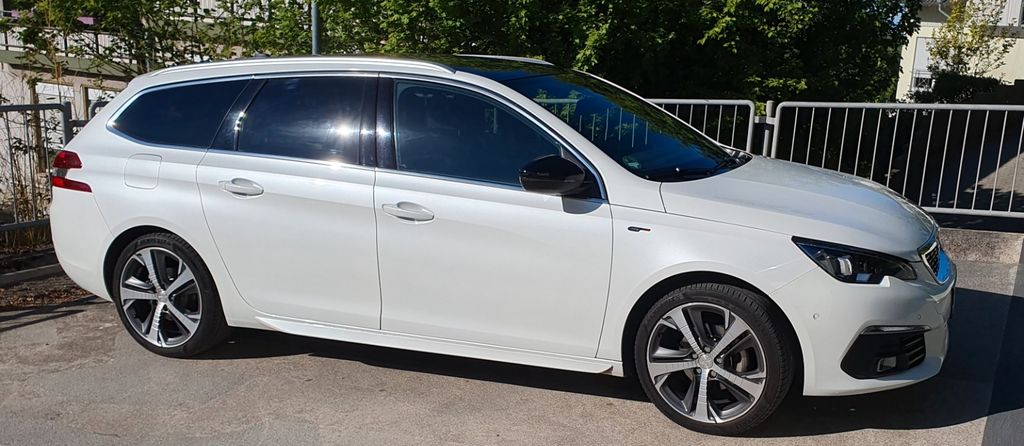 Peugeot 308 55.800 km 16.750 &euro; Velbert 42555