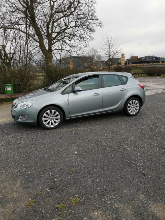 Opel Astra 149.000 km 5.500 € Mettmann 40822