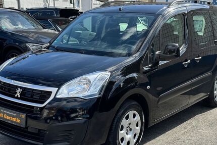 Peugeot Partner 91.164 km 9.350 &euro; Oberhausen 46045