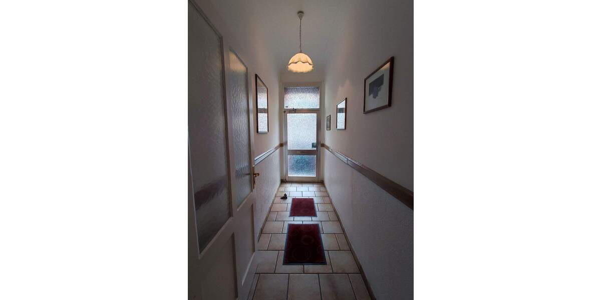 Reihenmittelhaus Düsseldorf Heerdt - 1 Zimmer, 285 m&sup2;, 695.000&euro; | Angebot:24696292