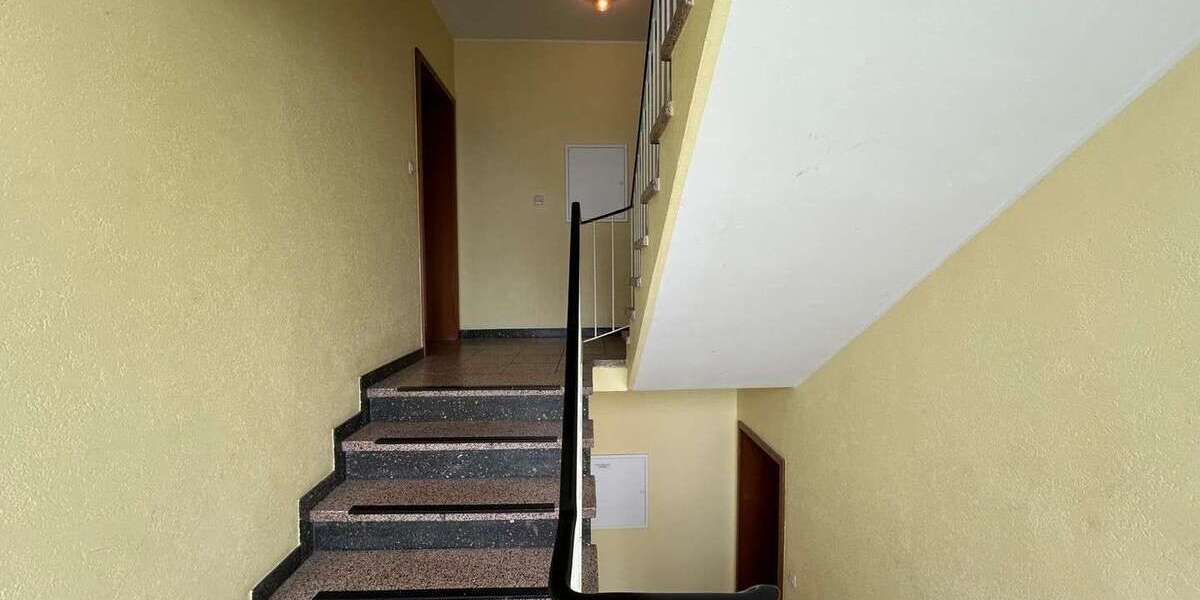 Etagenwohnung Velbert Pöthen - 3 Zimmer, 65 m&sup2;, 540&euro; | Angebot:27032804