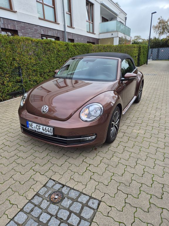 VW Beetle 116.000 km 15.600 € Meerbusch 40668