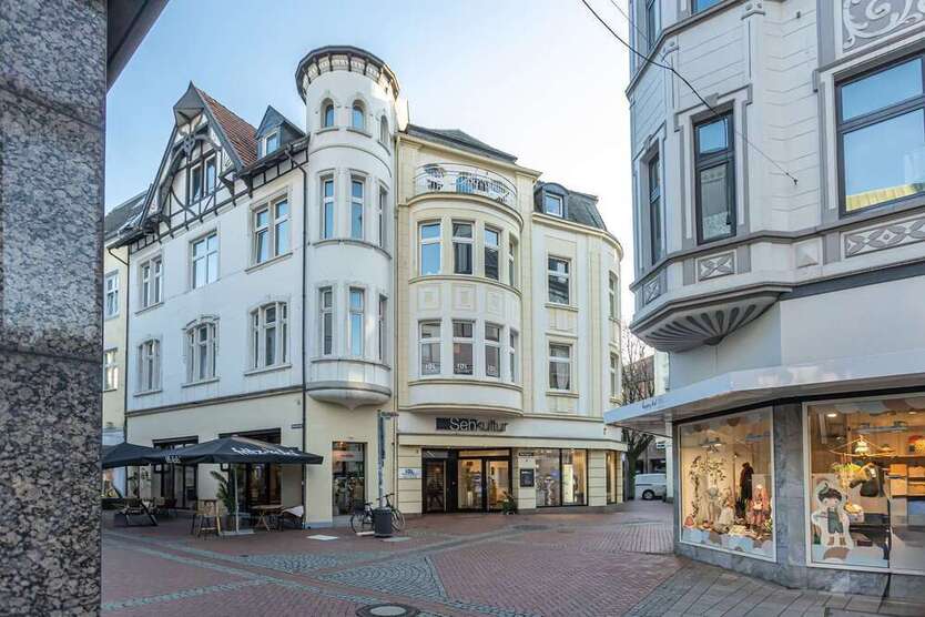 Haus zum Kaufen in Gelsenkirchen Buer 995.000 € 225 m²