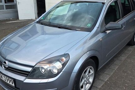 Opel Astra 132.000 km 3.800 &euro; Düsseldorf 40468
