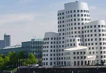 Flexible Büroräume und Arbeitsplätze im beliebten Medienhafen - All-in-Miete