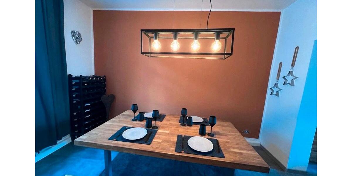 Kernsaniert 2023 – 3,5-Zimmer-Wohnung mit Balkon 3.5 zimmer