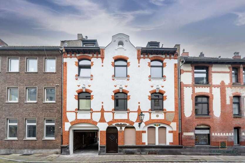 Haus zum Kaufen in Düsseldorf Altstadt 2.699.000 € 350 m²
