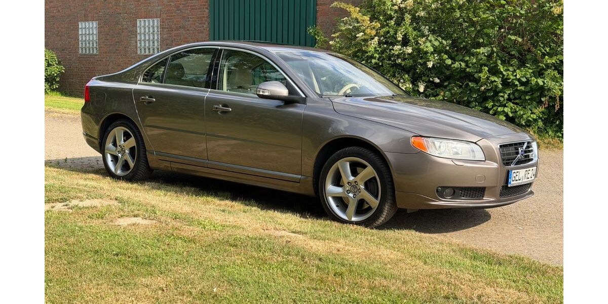 Volvo S80 261.000 km 15.800 &euro; Kerken 47647