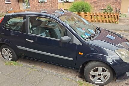 Ford Fiesta 178.500 km 1.399 € Duisburg 47179