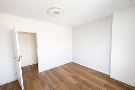 Wohnung Duisburg Duisburg-Mitte - 4 Zimmer, 89 m&sup2;, 721&euro; | Angebot:27425093