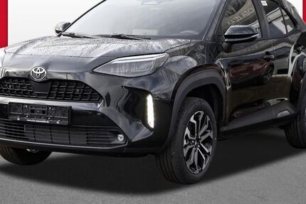 Toyota Yaris Cross 2.110 km 26.849 &euro; Essen 45141