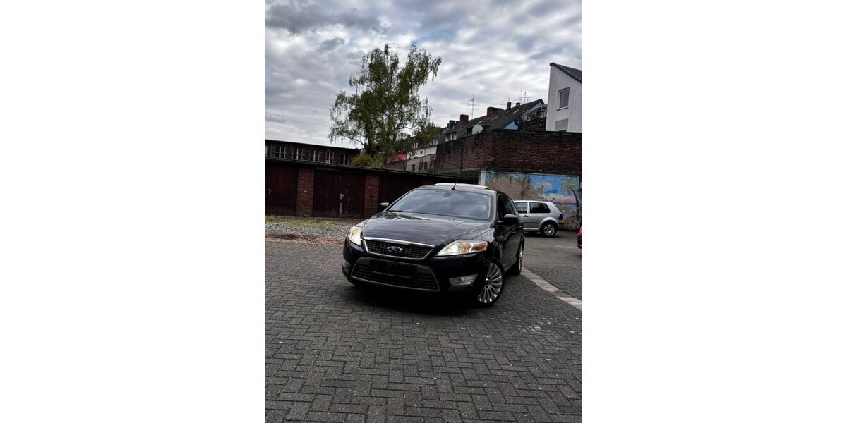 Ford Mondeo 272.000 km 3.800 &euro; Krefeld 47798