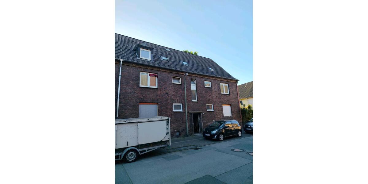Mehrfamilienhaus, Wohnhaus Duisburg Rheinhausen - 12 Zimmer, 250 m&sup2;, 330.000&euro; | Angebot:26474759