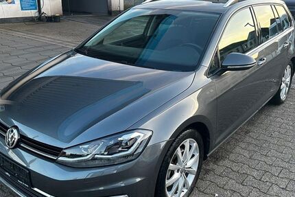 VW Golf 41.139 km 17.900 &euro; Oberhausen 46117