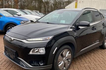 Hyundai KONA 163.962 km 15.351 &euro; Wesel 46485
