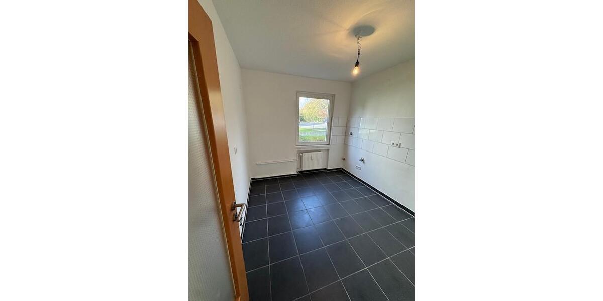 Erdgeschoßwohnung Oberhausen Rothebusch - 3 Zimmer, 71 m&sup2;, 549&euro; | Angebot:25584451