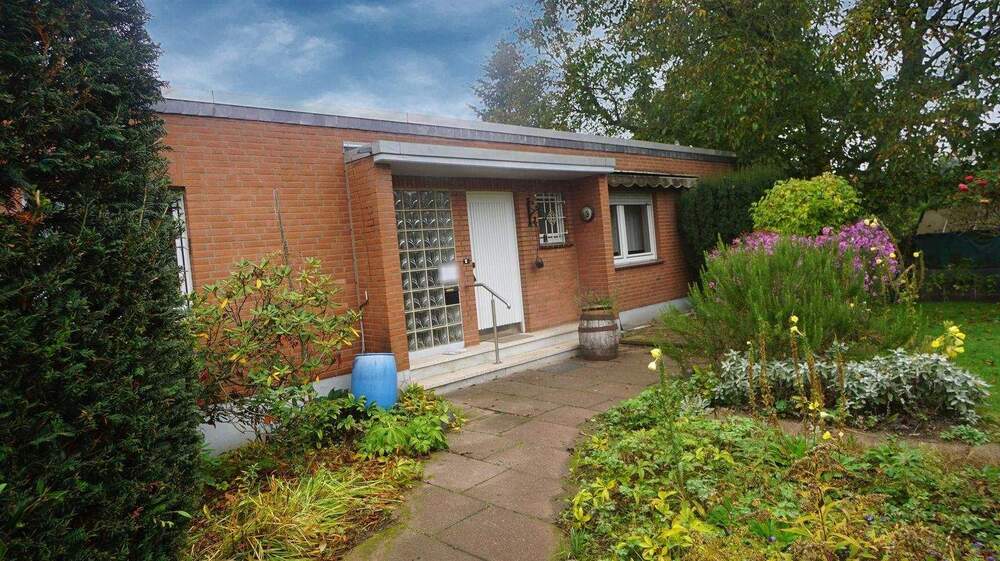 Bungalow Moers Hochstraß - 5 Zimmer, 186 m&sup2;, 424.000&euro; | Angebot:25191022