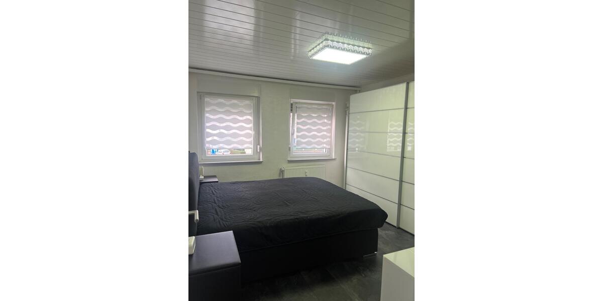 Etagenwohnung Duisburg Hochheide - 4.5 Zimmer, 101 m&sup2;, 305.000&euro; | Angebot:26926998