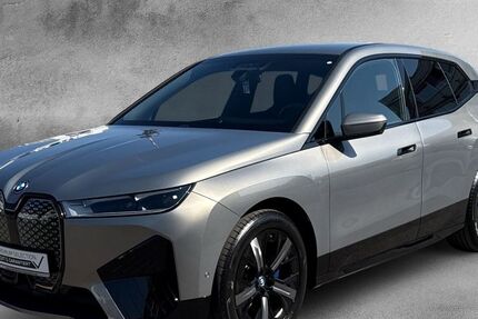 BMW iX 8.164 km 57.968 € Kempen 47906