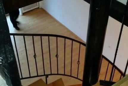 Große 4-Zimmer-Maisonette mit Terrasse – 124 m² in Neuss 4 zimmer