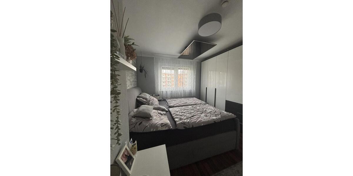 Etagenwohnung Voerde (Niederrhein) - 4.5 Zimmer, 72 m&sup2;, 576&euro; | Angebot:25563147