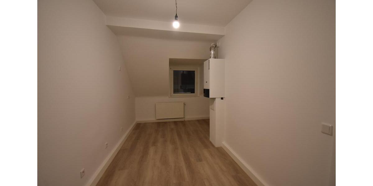 Etagenwohnung Düsseldorf Oberbilk - 1 Zimmer, 38 m&sup2;, 695&euro; | Angebot:24378774