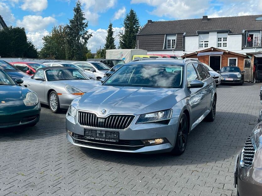 Skoda Superb 73.628 km 17.450 € Mönchengladbach 41063