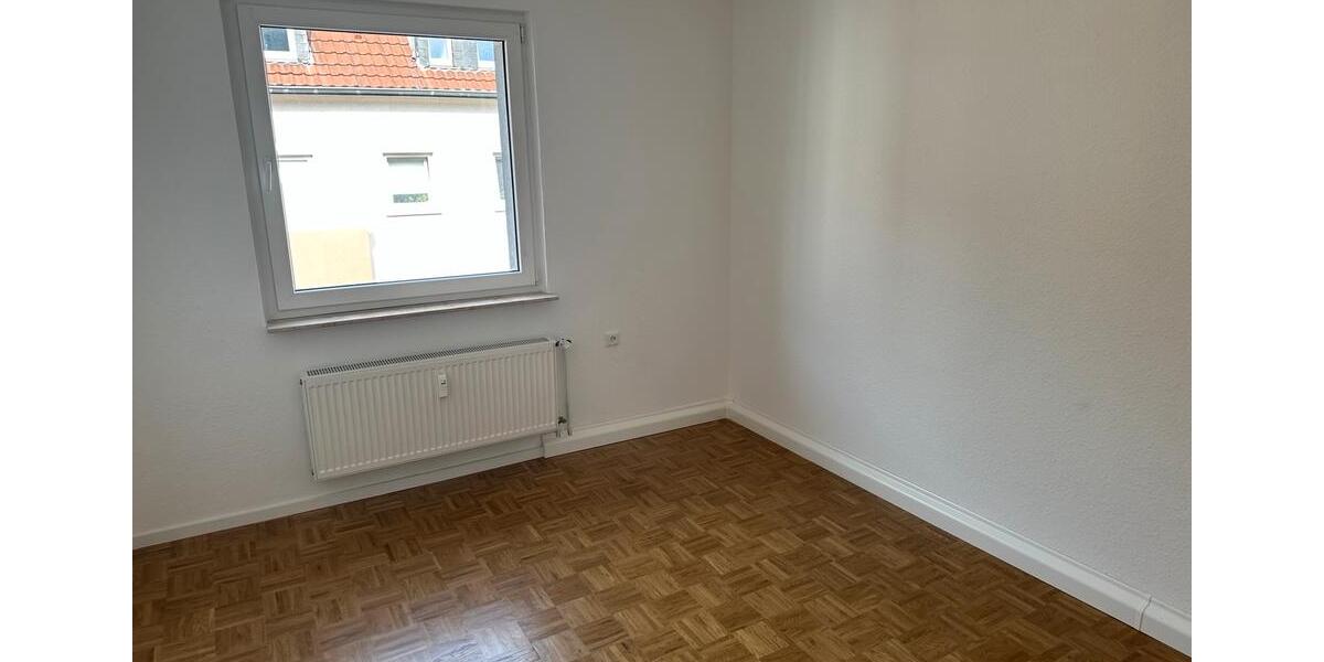 Etagenwohnung Essen Stadtkern - 2.5 Zimmer, 70 m&sup2;, 850&euro; | Angebot:26221256