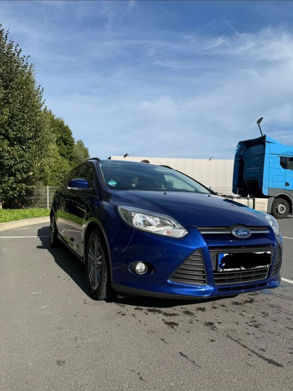 Ford Focus 119.000 km 5.900 € Bochum 44807
