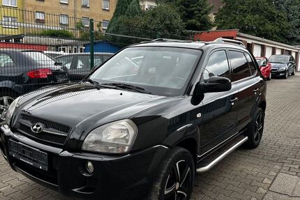Hyundai TUCSON 151.000 km 4.000 € Essen 45143
