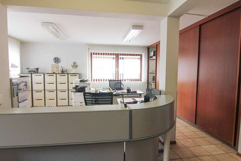 Büro in Voerde 210.000 € 110.3 m²