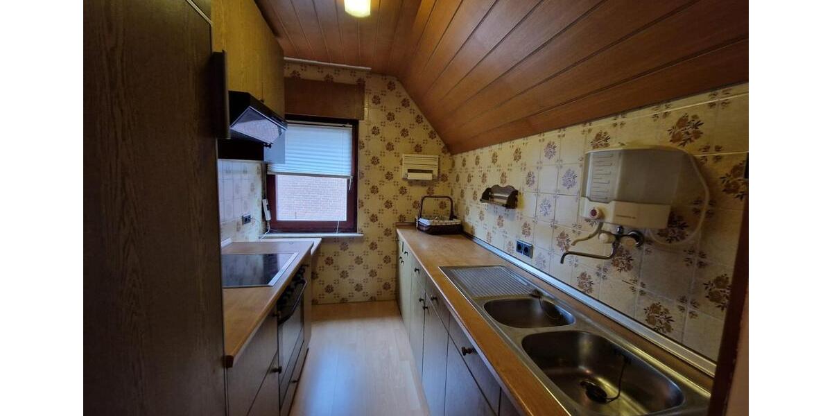 Ihr Zuhause. Ihr Projekt. Raum und Werkstatt inklusive. 2 zimmer