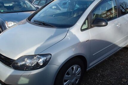 VW Golf 219.000 km 4.399 &euro; Oberhausen 46149