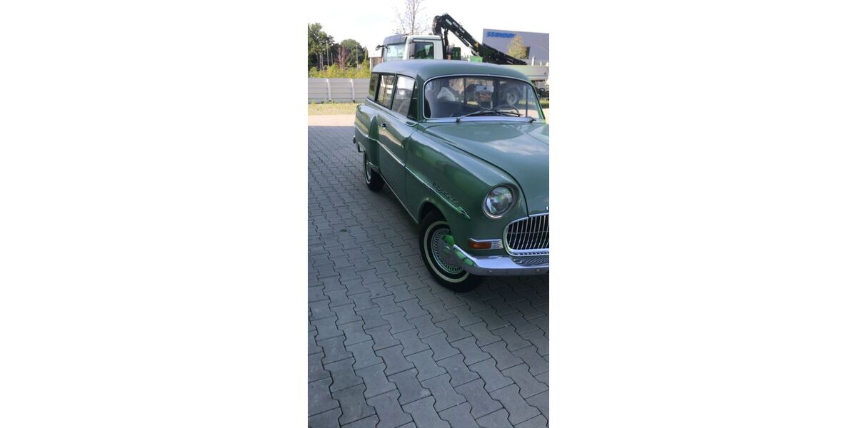 Opel Rekord 77.000 km 19.500 &euro; Dinslaken 46539