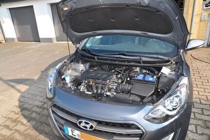 Hyundai i30 28.000 km 11.300 &euro; Essen 45149