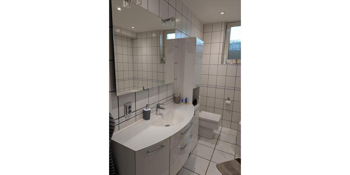 Von Privat- 2-Zimmer Souterrainwohnung 2 zimmer