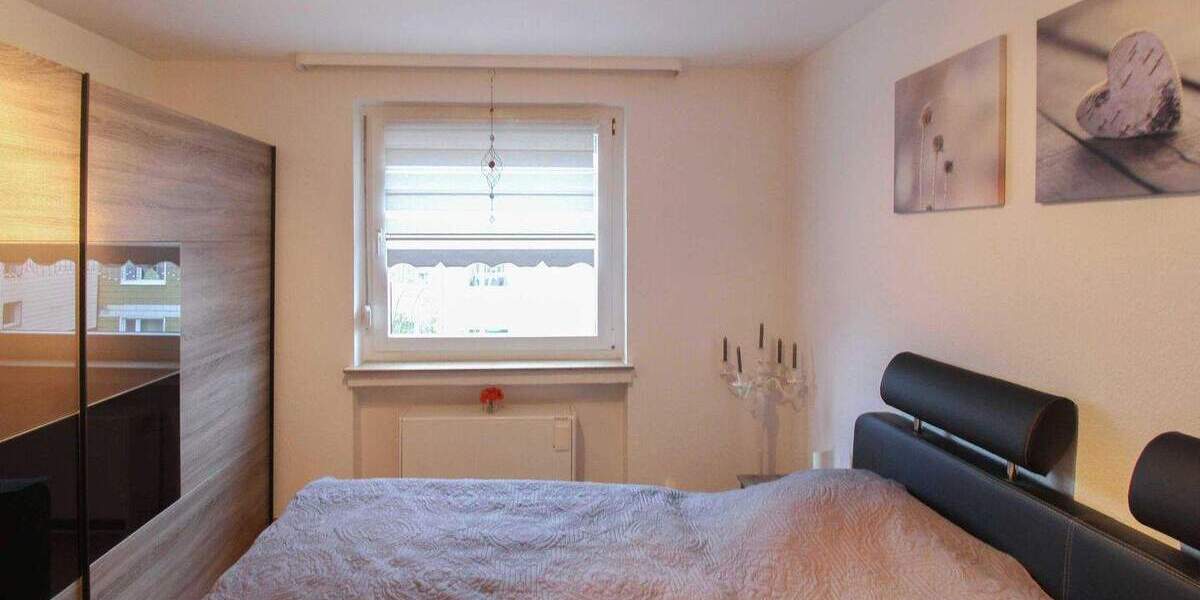 Etagenwohnung Essen Burgaltendorf - 4 Zimmer, 104 m&sup2;, 249.000&euro; | Angebot:25645930