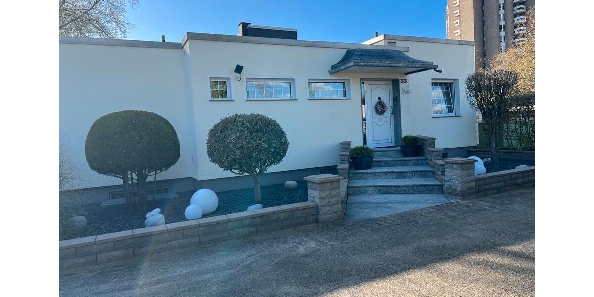 Bungalow Gelsenkirchen Gelsenkirchen-Mitte - 8 Zimmer, 250 m&sup2;, 1.950&euro; | Angebot:26107848