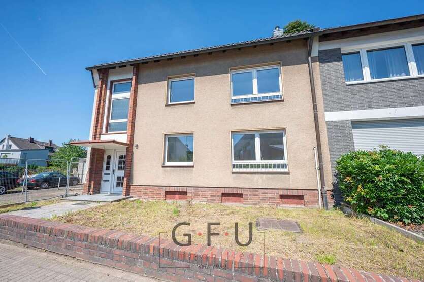 Haus zum Kaufen in Ratingen 690.000 € 261 m²