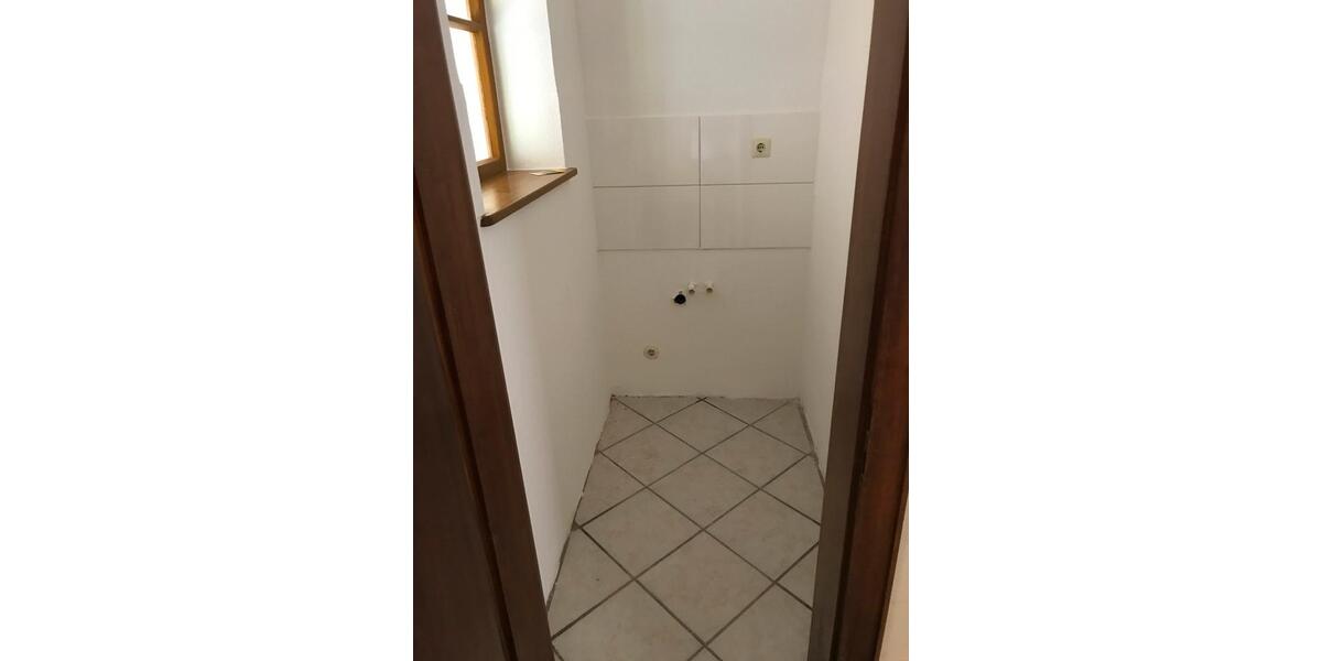 Erdgeschoßwohnung Duisburg Baerl - 2 Zimmer, 86 m&sup2;, 690&euro; | Angebot:26267439