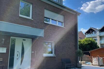Haus Moers Schwafheim - 8 Zimmer, 215 m&sup2;, 695.000&euro; | Angebot:26367560