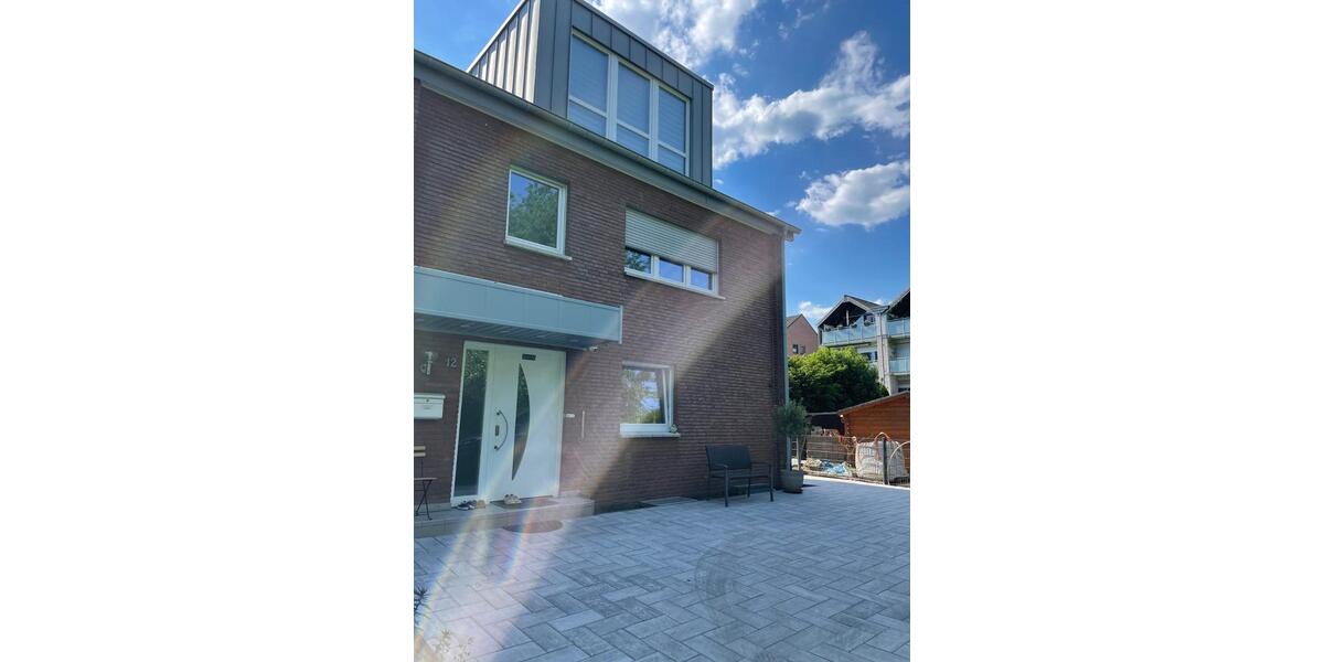 Reihenhaus Moers Schwafheim - 8 Zimmer, 215 m&sup2;, 695.000&euro; | Angebot:26367560