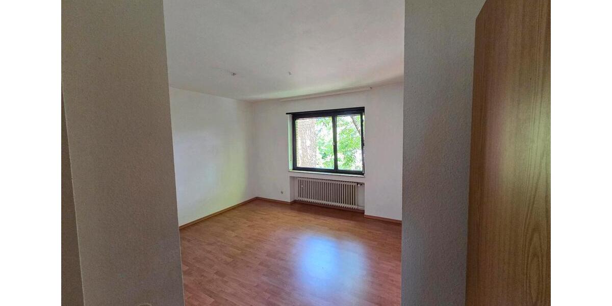 Etagenwohnung Neuss Gnadental - 4 Zimmer, 82 m&sup2;, 285.000&euro; | Angebot:27114757