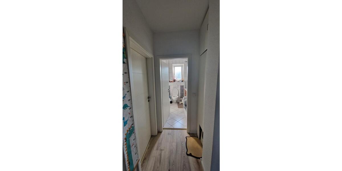 Etagenwohnung Neuss Furth-Mitte - 3 Zimmer, 68 m&sup2;, 230.000&euro; | Angebot:26997623