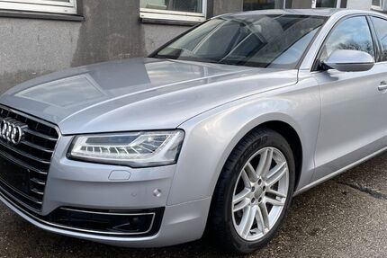 Audi A8 125.000 km 27.400 &euro; Essen 45309