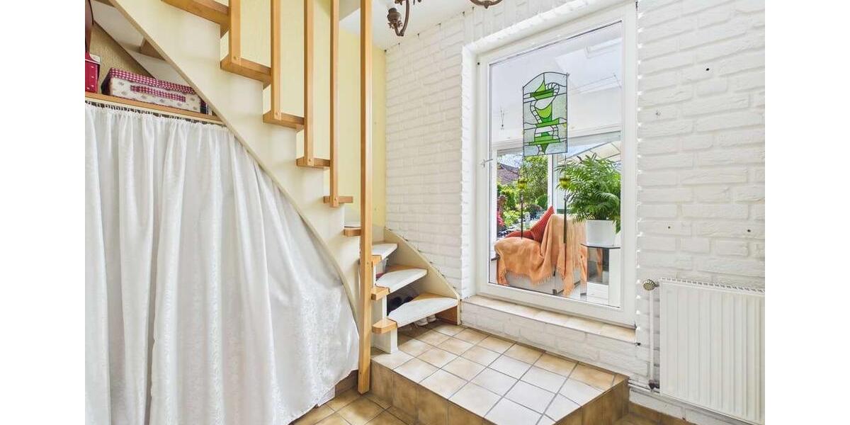 Reihenhaus Krefeld Hüls - 4 Zimmer, 100 m&sup2;, 368.000&euro; | Angebot:27154189