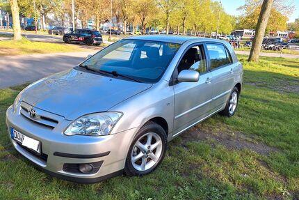 Toyota Corolla 66.000 km 4.700 &euro; Duisburg-Neudorf 47057
