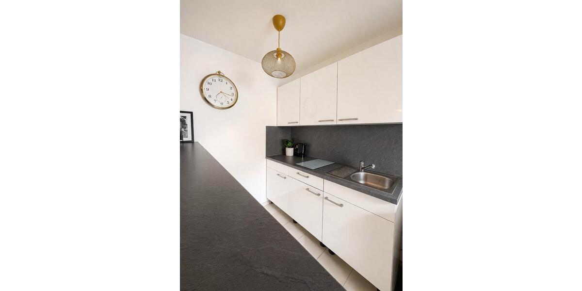 Etagenwohnung Düsseldorf Flingern Süd - 1 Zimmer, 33 m&sup2;, 1.100&euro; | Angebot:26296349